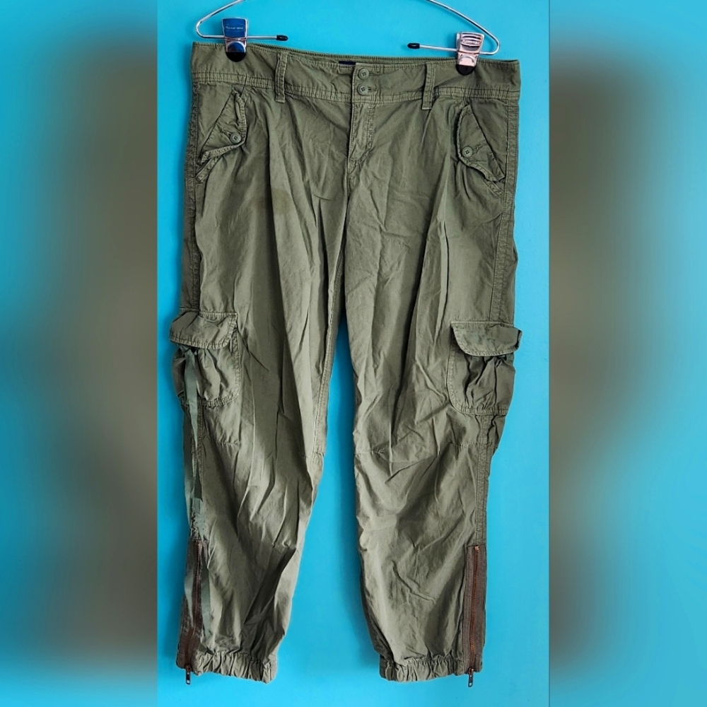 American Eagle Outfitters Women's Cargo Pants